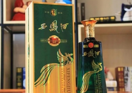 大庆大庆西凤酒回收价格多少钱，哪些产品系列比较值钱？