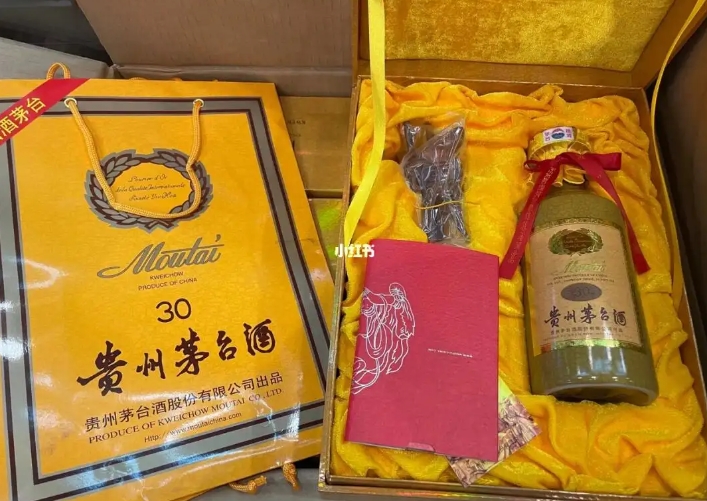 大庆茅台30年与存放三十年老茅台酒质有什么区别？哪个回收价格更高？