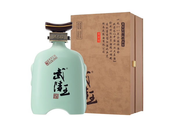 大庆武陵酒武陵王回收武陵王文王/武王53度500ml礼盒装行情价格