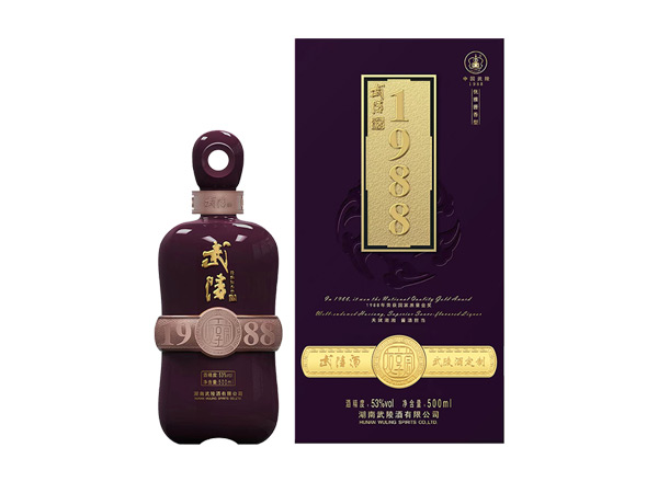 大庆高价回收武陵酒1988/排云上/天下先/浪淘沙年份老酒上门回收