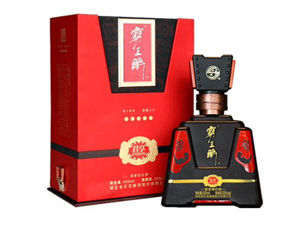 大庆石花霸王醉回收霸王醉君享70度白酒礼盒